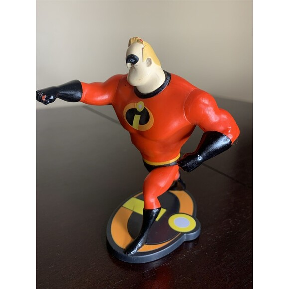 Mr. Incredible The Incredibles 2 Disney Pixar PVC Figure Figurine Cake Topper - Picture 3 of 6